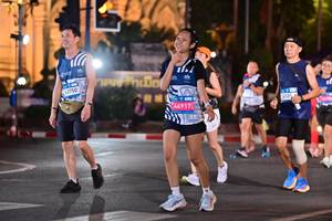 BIB: 
                            <button type="button" onclick="openModal(24123772)" class="btn btn-primary btn-sm float-right btn-popup" data-toggle="modal" data-target=".modal-high-quality">
                        <i class="fas fa-shopping-cart"></i> Add to Cart
                    </button>
                                            <button type="button" onclick="isThisMe(24123772, true)" class="btn btn-success btn-sm float-right btn-popup btn-isme hidden" data-toggle="tooltip" data-placement="bottom" title="นี่คือรูปของคุณใช่ไหม คลิกที่นี่เพื่อเอาเข้าอัลบั้ม">
                        <i class="fas fa-plus"></i> Add to album
                    </button>
                    <button type="button" onclick="isThisMe(24123772, false)" class="btn btn-warning btn-sm float-right btn-popup btn-isnotme hidden">
                        <i class="fas fa-ban"></i> Remove from album
                    </button>